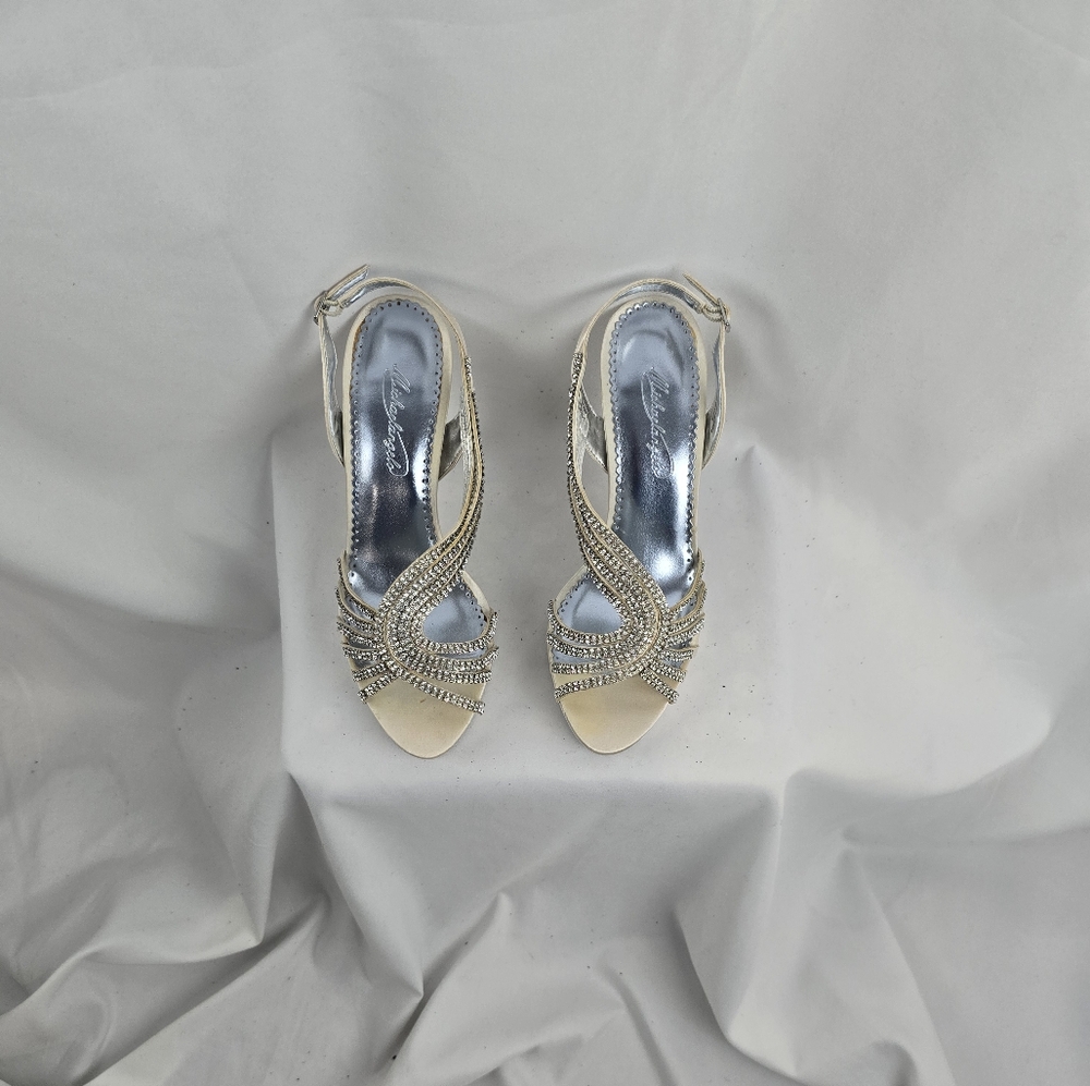 Michaelangelo Donatella Bridal Rhinestone Heels Size 8.5
